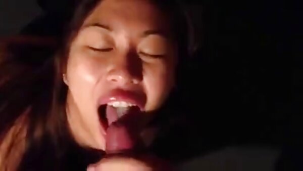Wanita Asia menunggang video seks budak melayu kayu daging kekasihnya sambil tersentak